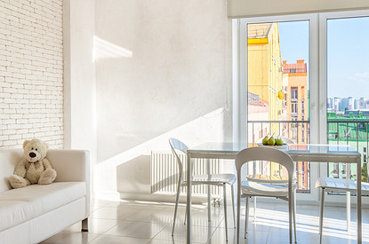 Как отрегулировать пластиковую дверь балкона: пошаговая инструкция (видео)