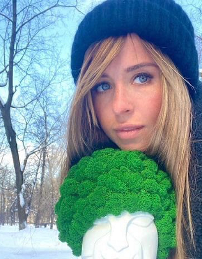 На фоне слухов о расставании с Прилучным: Мирослава Карпович примерила откровенный образ