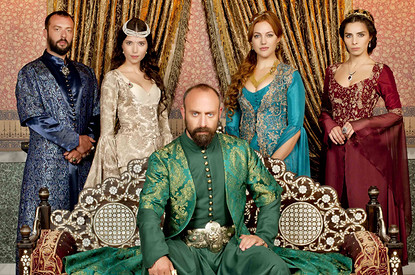 Жизнь звезд «Великолепного века» после проекта: где сегодня Узерли, Эргенч и другие актеры