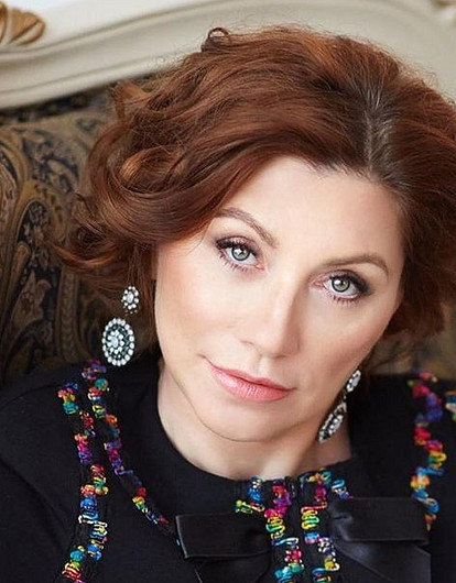 Роза Сябитова: от девочки из бедной семьи до главной свахи страны