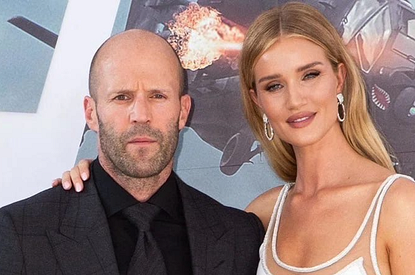 Роузи Хантингтон-Уайтли и Джейсон Стэтхэм стали родителями во второй раз