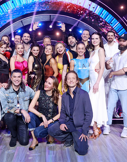 Дочь Папунаишвили учила строить глазки Миронову и не только: чем запомнился новый выпуск шоу «Танцы со звездами»