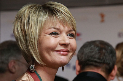 «Катя, ты бьешься за то, чтобы жизнь старшей дочери Дмитрия Тарасова стала хуже?»: Юлия Меньшова обратилась к Гордон