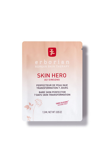 Невесомая формула без силиконов визуально улучшает качество кожи сразу после нанесения. Крем не обладает тонирующими свойствами, но способствует выравниванию текстуры кожи и цвета лица. Э...