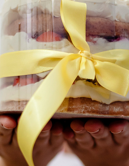 Профессия кондитер: описание, как им стать, плюсы и минусы