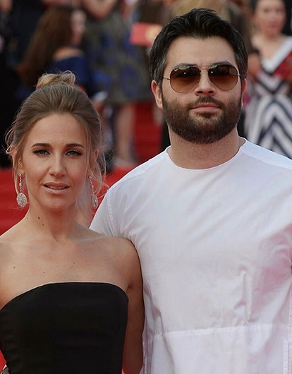 «Жизнь без ребенка — пустота»: Юлия Ковальчук рассказала о единственной дочери