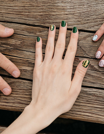 Кислородная крем-маска, травяной лак для ногтей и другие бьюти-открытия недели