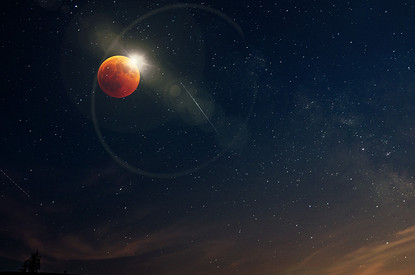 Два затмения и редкое соединение планет: как на нас повлияют астрономические явления весны-2022
