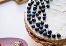 5 способов украсить торт «Медовик» (50 фото)