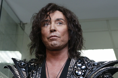 «После операции он не мог закрыть глаза и спал с открытыми»: специалист рассказал о пластике Валерия Леонтьева