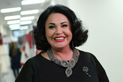 «Думала, мне конец пришел»: Надежда Бабкина вспомнила, как разыграла Иосифа Кобзона