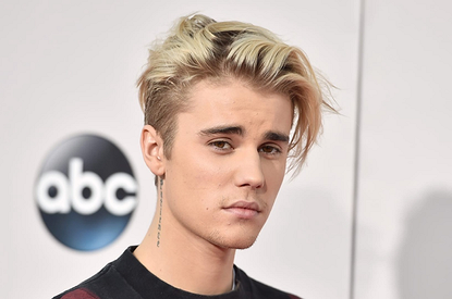 Джастин Бибер отозвал иск против девушек, обвинивших его в изнасиловании