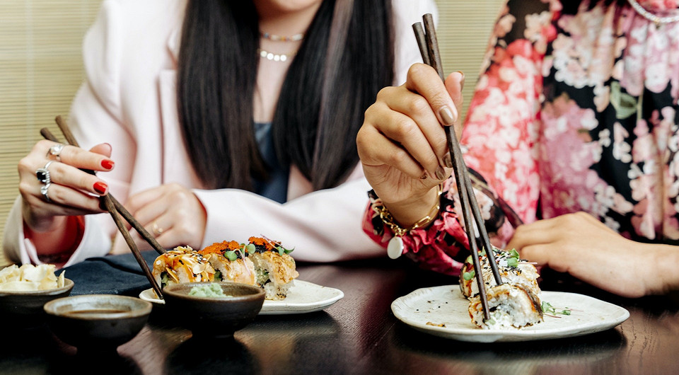 И смех и грех: 7 ошибок, которые совершают русские в азиатских ресторанах
