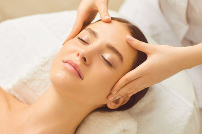 Соединяя воедино: все, что тебе будет полезно узнать о миофасциальном массаже