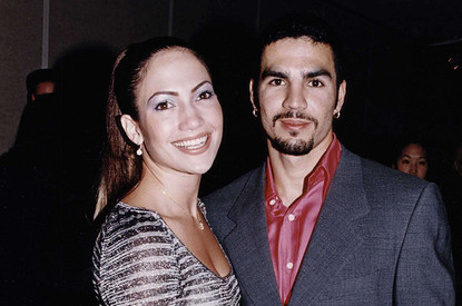 Джей Ло ушла от официанта, Хайди Клум — от парикмахера и еще 4 звезды, которые бросили обычных супругов, став знаменитыми