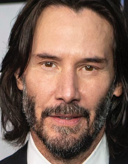 Киану Ривз спровоцировал слухи о помолвке со своей избранницей