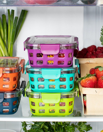 Разложили по полочкам: как правильно хранить еду в холодильнике