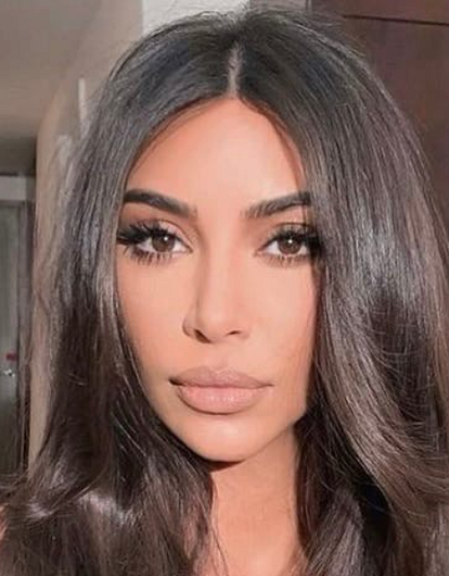 Редкий кадр: Ким Кардашьян опубликовала фото с новым избранником