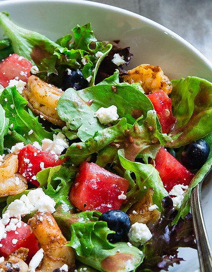 Метод тарелки и здоровая пирамида: самые простые способы начать правильно питаться