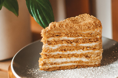 Как приготовить вкусный торт «Наполеон» в домашних условиях: 6 простых рецептов