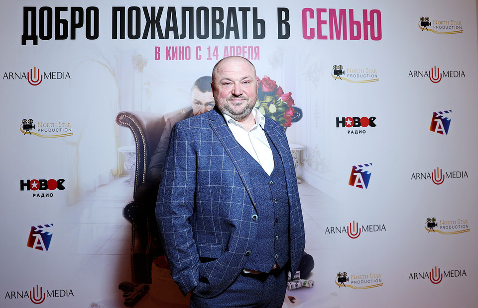 Митя Фомин, Алена Водонаева и другие звезды на премьере фильма «Добро пожаловать в семью»
