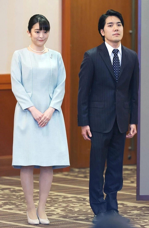 Японская принцесса Мако устроилась на работу после отказа от своего королевского титула