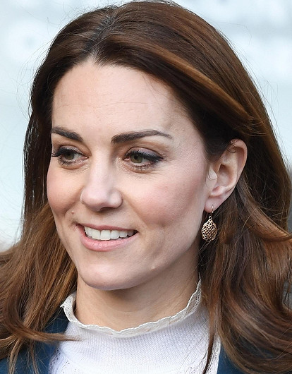 Вдохновение по-английски: 10 самых стильных пальто Кейт Миддлтон