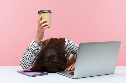 Не только усталость: 3 опасные причины постоянной сонливости