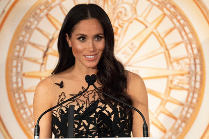 Не Кейт Миддлтон единой: 10 сногсшибательных образов Меган Маркл