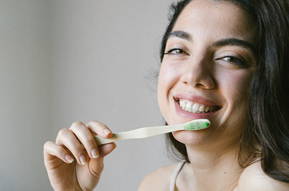 Как правильно пользоваться ирригатором для полости рта, чтобы не навредить зубам