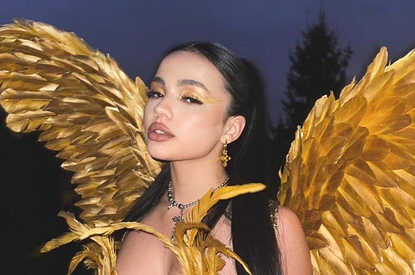 Теперь официально: Валя Карнавал подтвердила, что выходит замуж