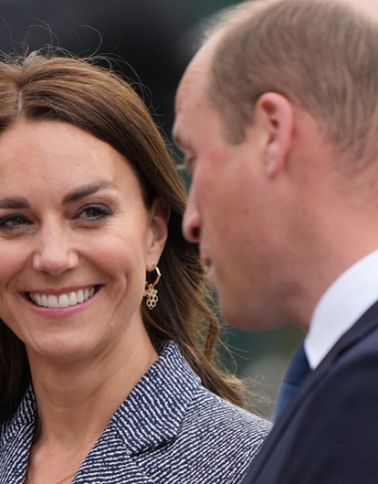 Кейт Миддлтон появилась на публике в элегантном наряде