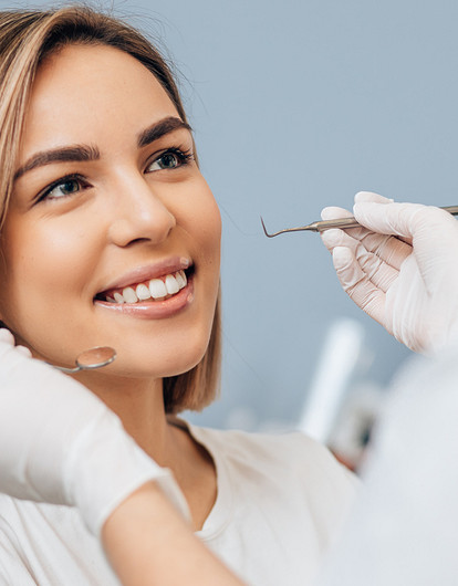 Как распознать мошенников в стоматологии: 7 верных признаков