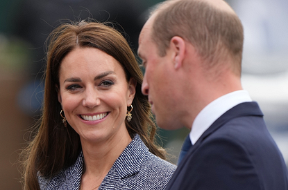 Кейт Миддлтон появилась на публике в элегантном наряде