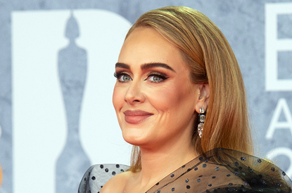 Адель опубликовала редкие снимки с бойфрендом