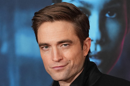 Был исключен из школы и обманывал режиссеров на кастингах: 15 интересных фактов о Роберте Паттинсоне