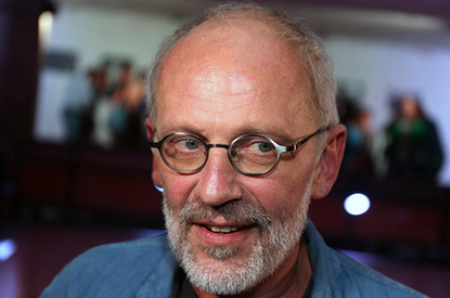 Александр Гордон тайно обвенчался со студенткой, которая моложе его на 38 лет