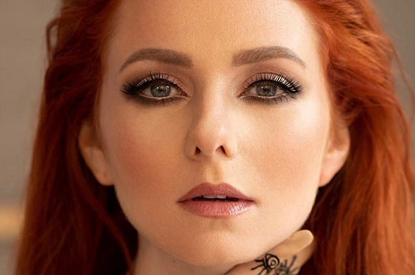 Лена Катина впервые вышла в свет с женихом после объявления о помолвке (фото)