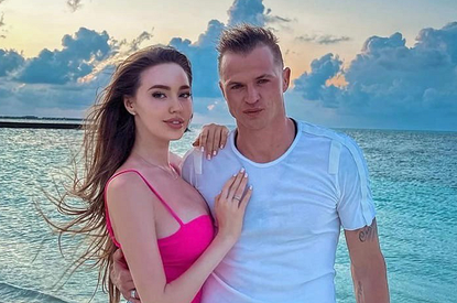 «Страшно»: Анастасия Костенко забрала детей и уехала от Тарасова