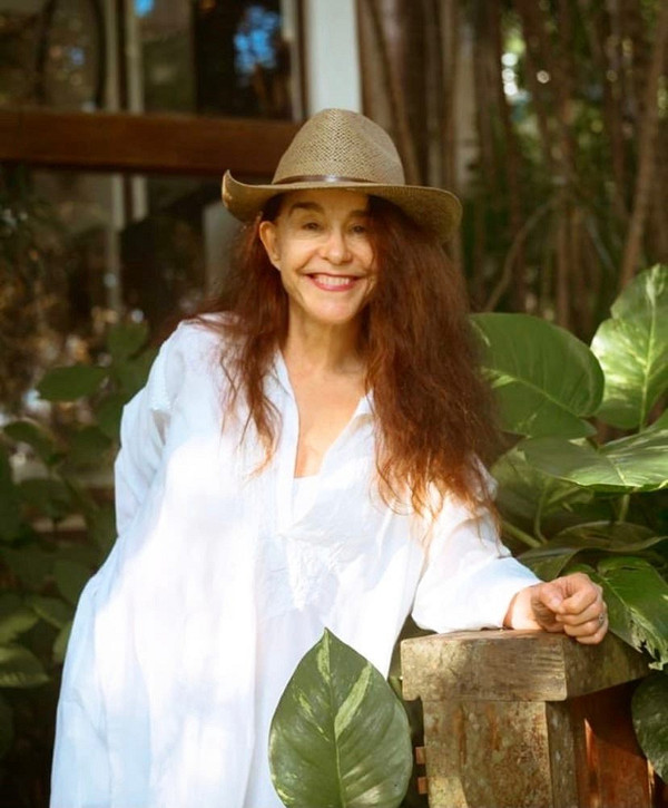 Луселии Сантуш — 65: как сегодня живет звезда сериала «Рабыня Изаура»