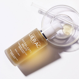 Растяжки — словно линии жизни на нашей коже, показывают все, что с нами происходило… Кто-то вынашивал ребенка, другие экстремально худели, третьи переживали гормональные встряски. Сгладит...