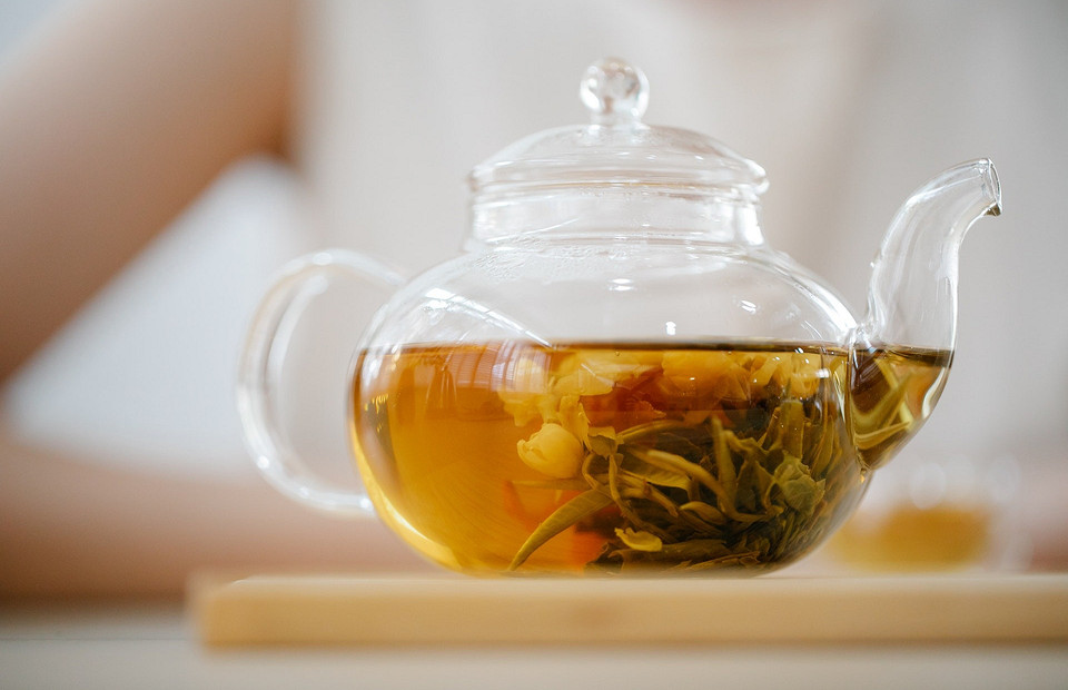 Имбирный чай: в чем польза и как правильно заваривать (8 рецептов)