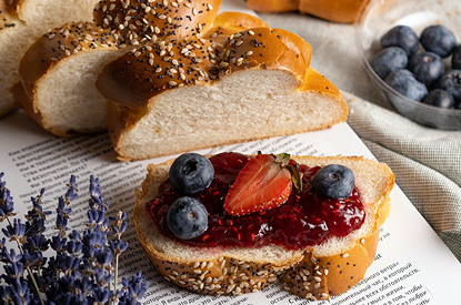 Хлеб с вареньем и еще 8 пар продуктов, которые нельзя сочетать