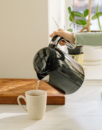 Почему нельзя кипятить воду несколько раз (и сколько все-таки можно)