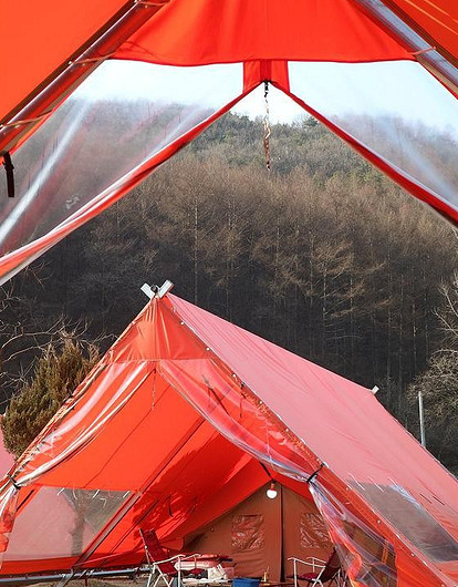 В палатке со всеми удобствами: плюсы и минусы глэмпинга
