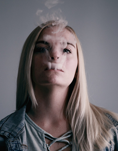 Бесполезные траты: привычки знаков зодиака, которые делают их беднее