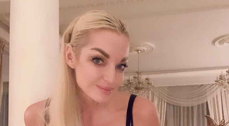 Анастасия Волочкова раскрыла личность нового бойфренда