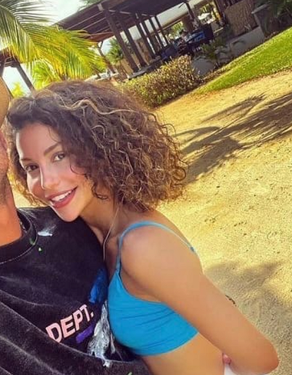 Совсем не жалко: во сколько Павлу Прилучному обошелся отпуск с новой избранницей