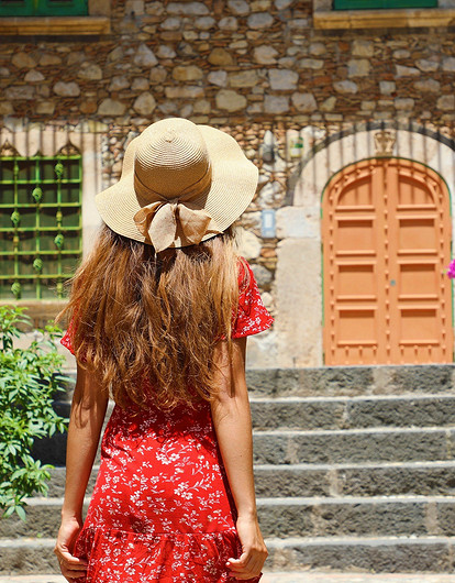 Идеальный спутник на отпуск найден: удобные босоножки от GEOX