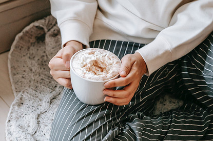 Почему опасно добавлять маршмеллоу в какао: вся правда о напитке от диетолога